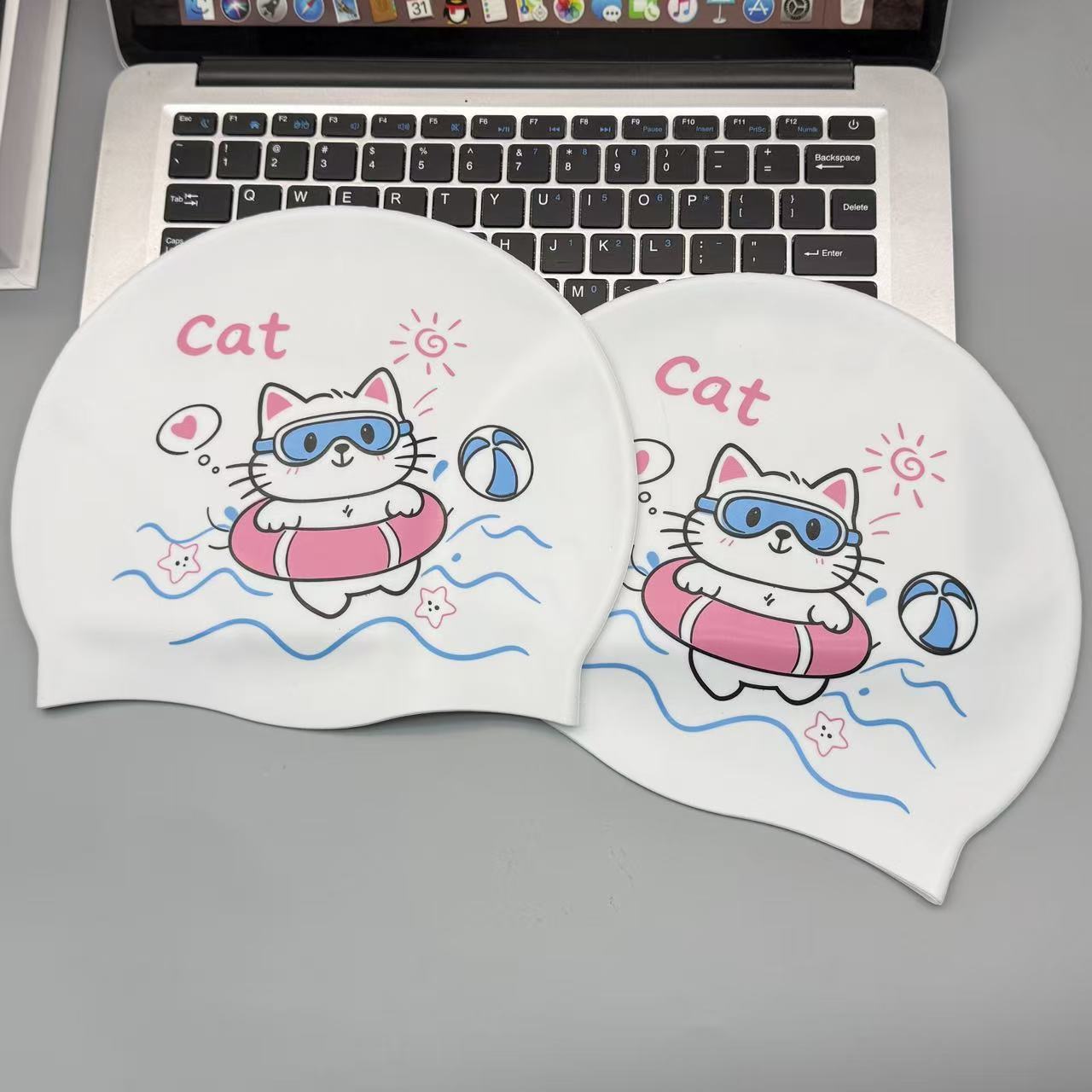 可愛い子猫柄シリコン水泳帽（女性用）、大人用漫画風夏用屋外防 - Swim Cap Silicone のレビューと価格